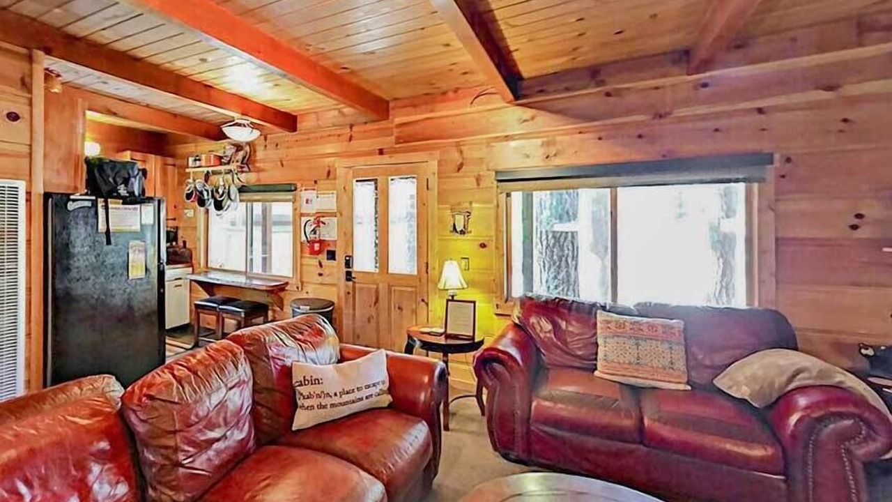 Photo of Livingroom in South Lake Tahoe