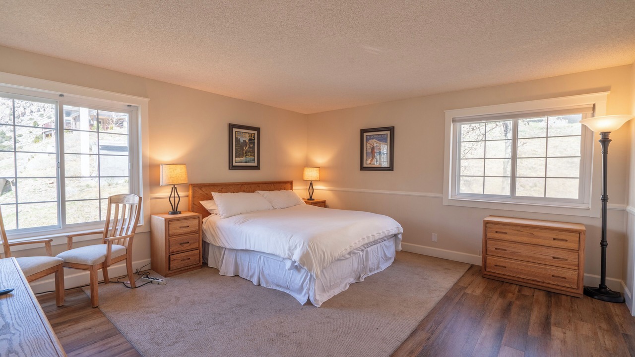 Photo of Bedroom in June Lake