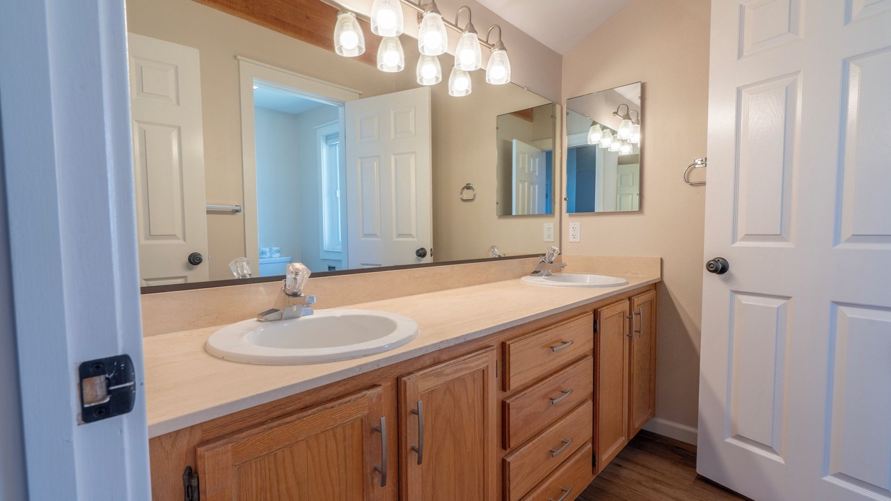 Photo of Bathroom in June Lake