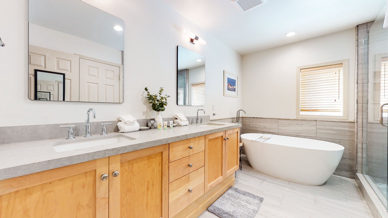 Photo of Bathroom in Mammoth Lakes