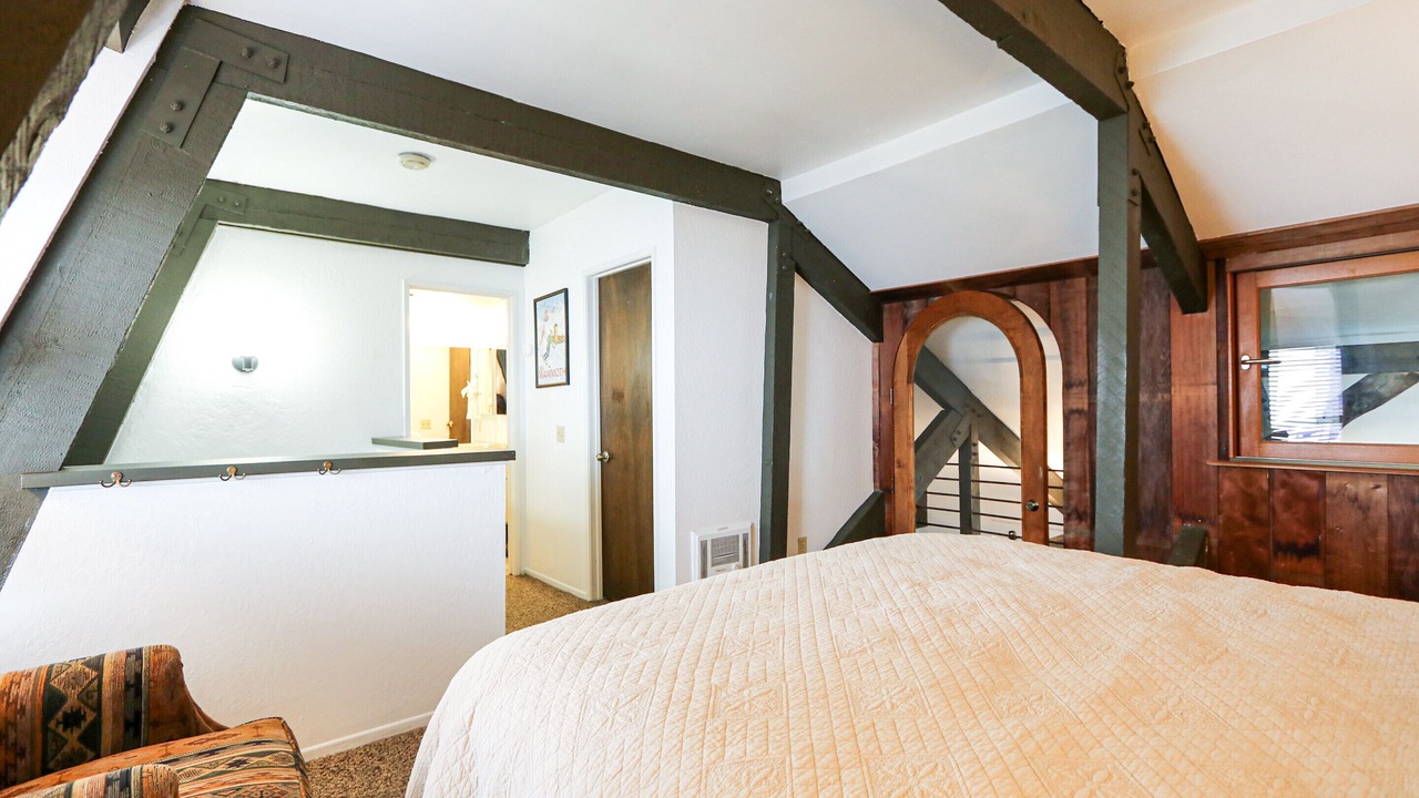 Photo of Bedroom in Majestic Pines
