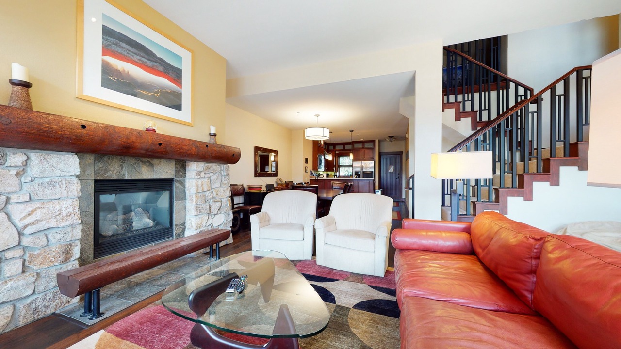 Photo of Livingroom in Mammoth Lakes