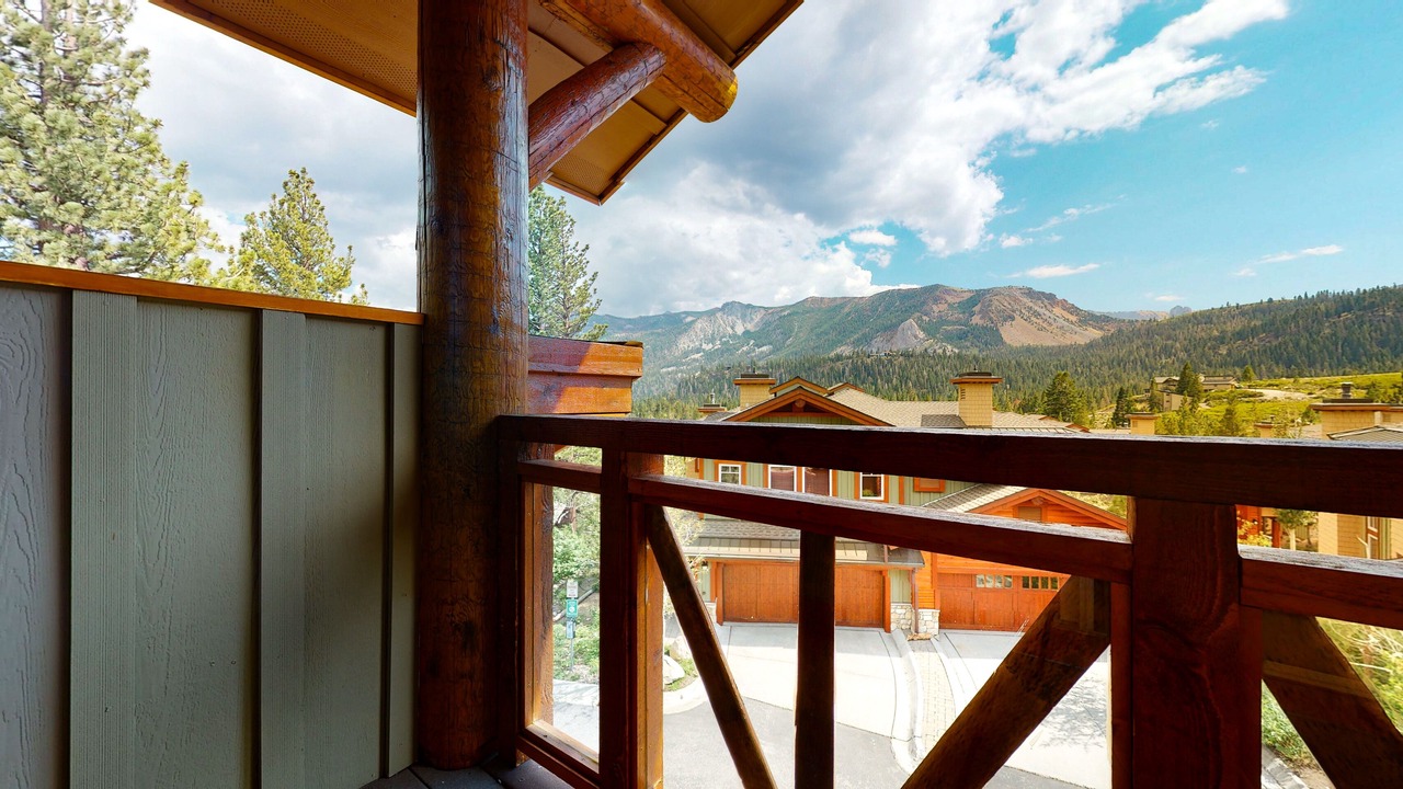 Photo of Outdoor in Mammoth Lakes