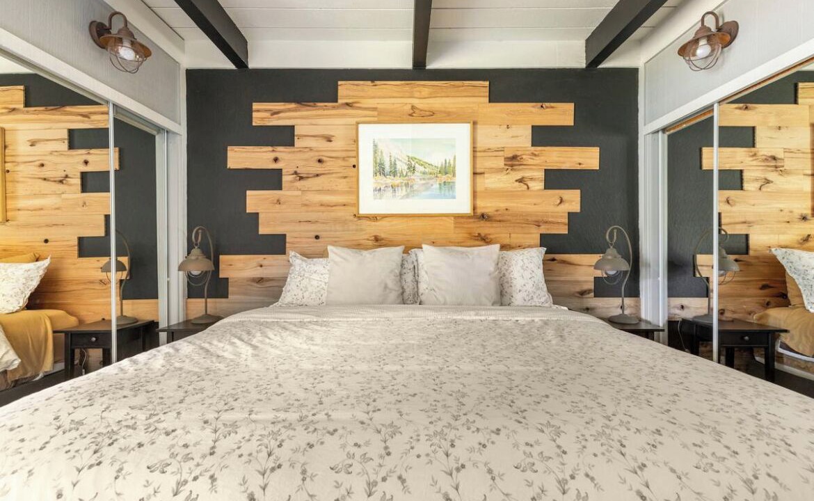 Photo of Bedroom in Mammoth Lakes
