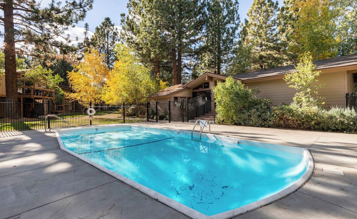 Photo of Outdoor in Mammoth Lakes