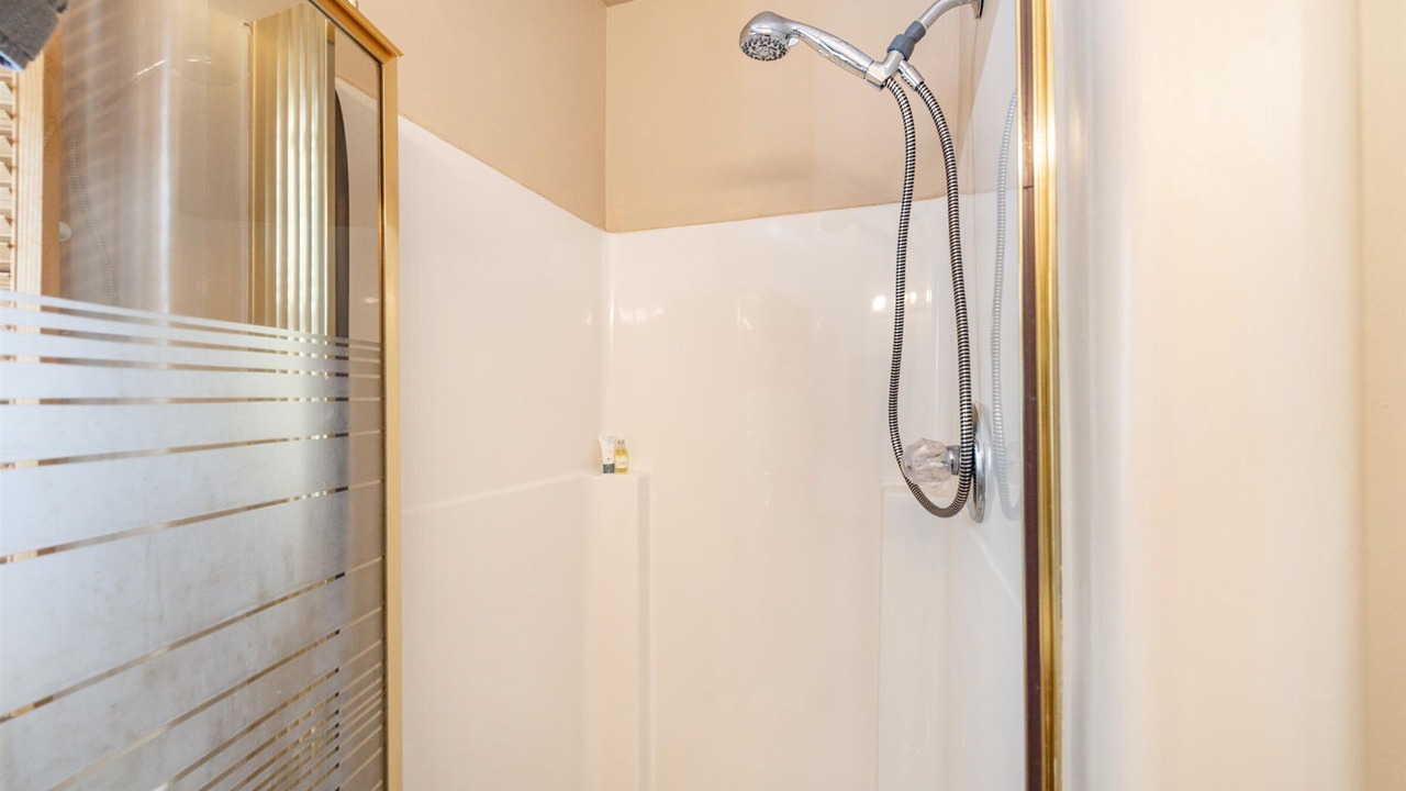 Photo of Bathroom in Pla-Vada Woodlands