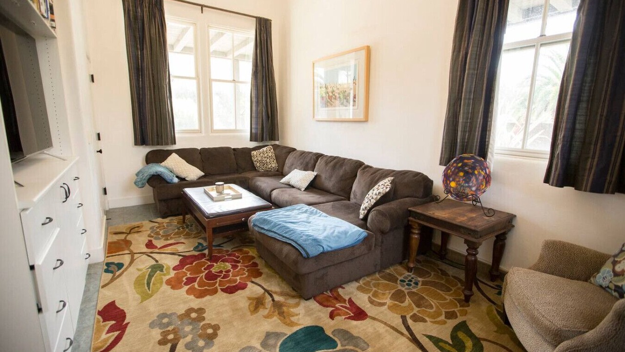 Photo of Livingroom in Salinas