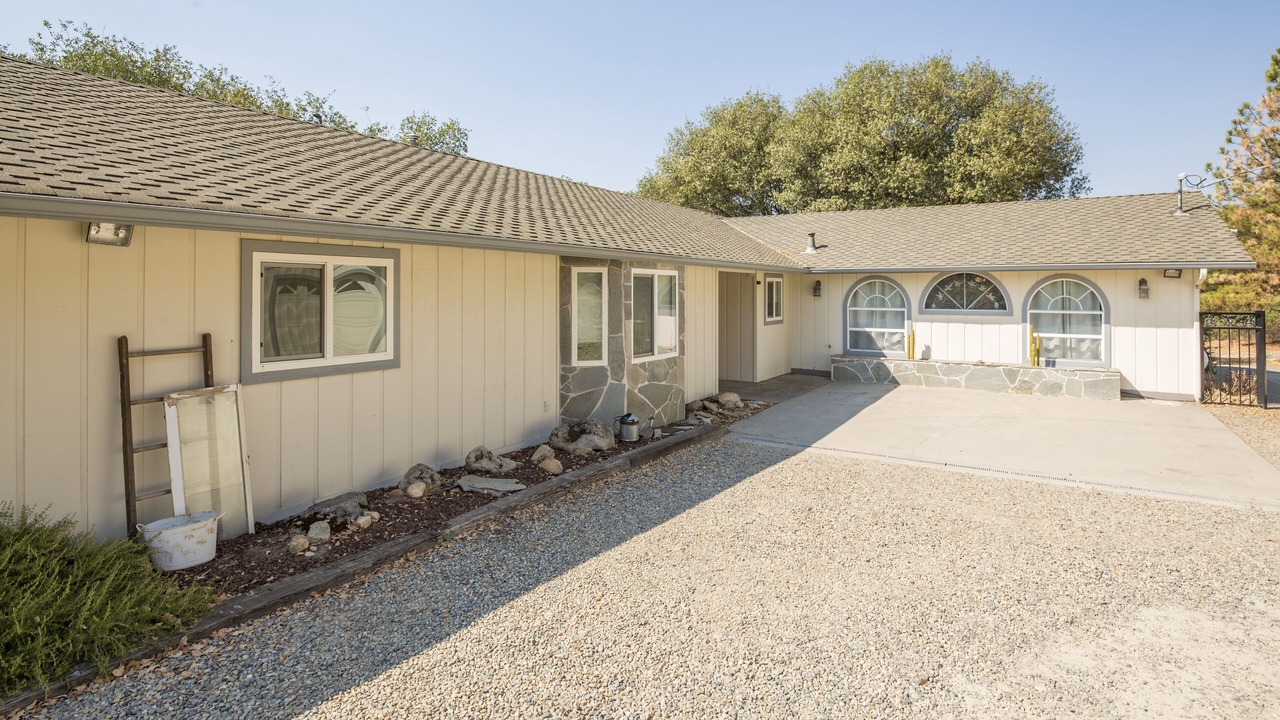 Photo of Outdoor in Oakhurst