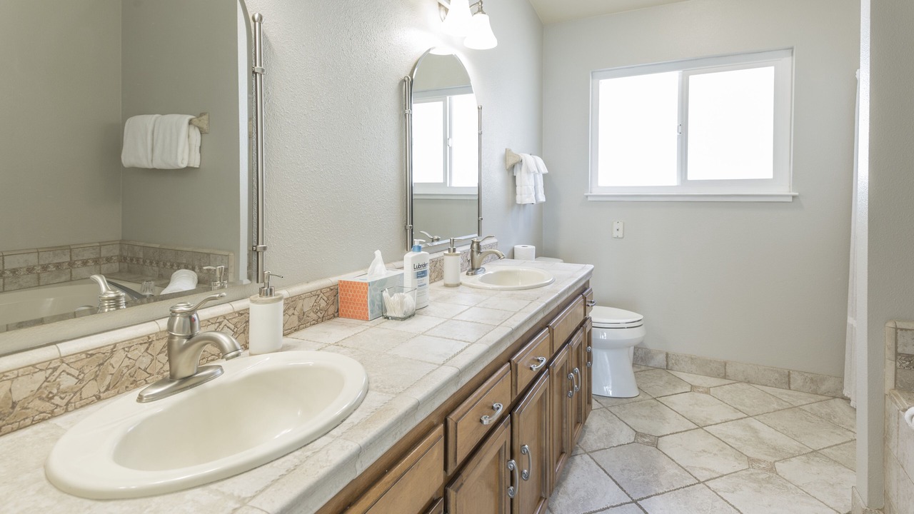 Photo of Bathroom in Oakhurst