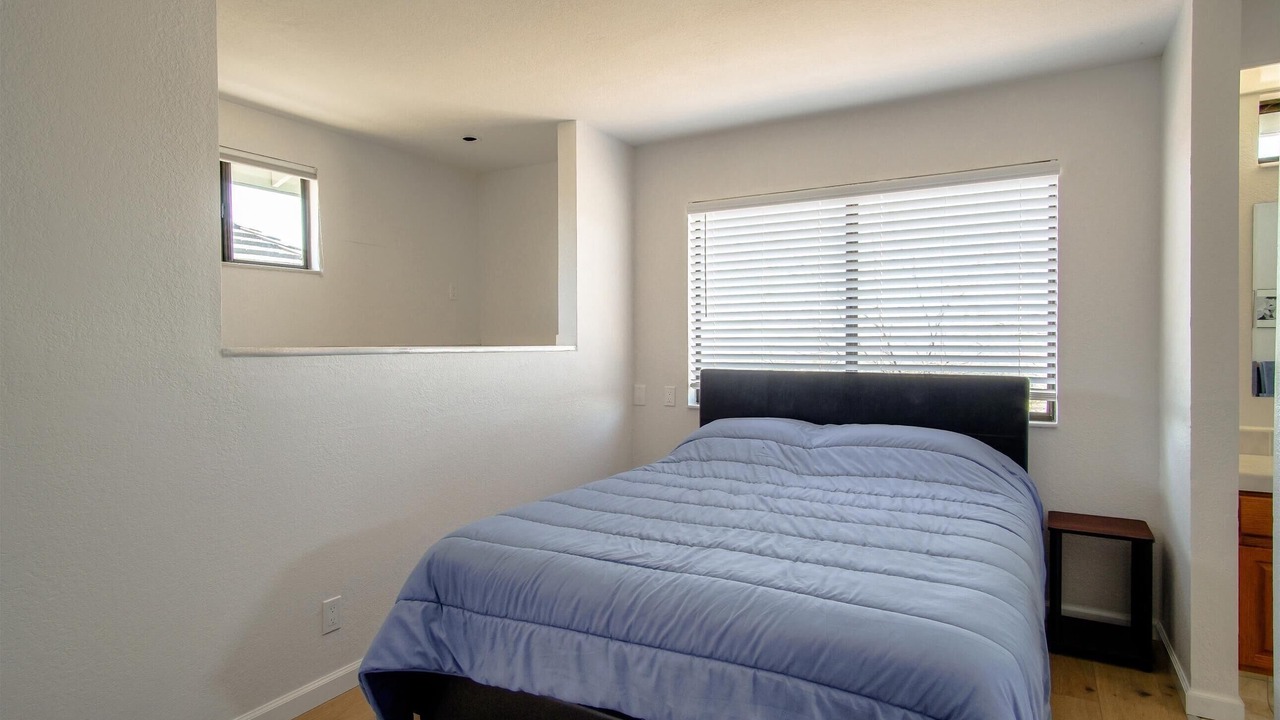 Photo of Bedroom in Hollister