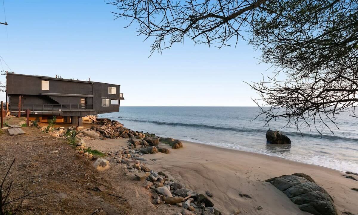 Photo of Others in Eastern Malibu