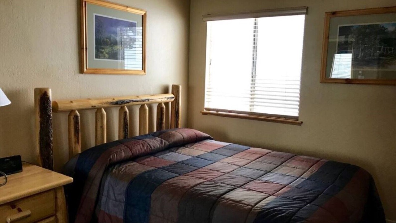 Photo of Bedroom in Tahoe Village