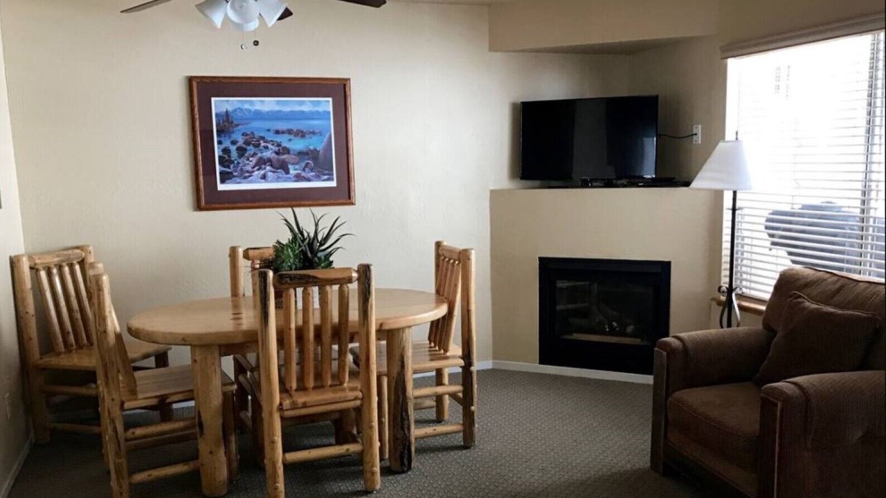 Photo of Livingroom in Tahoe Village