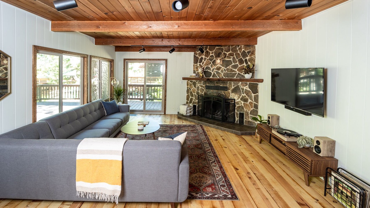 Photo of Others in Sugar Pine