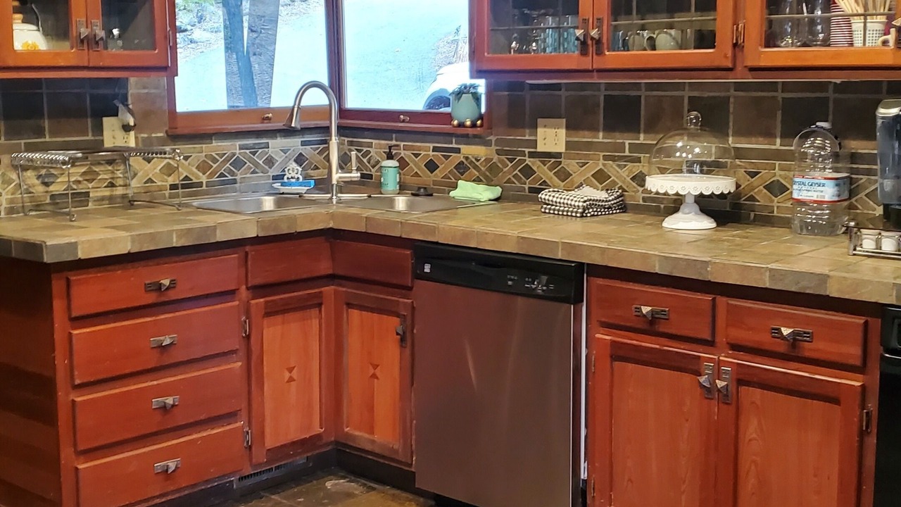 Photo of Kitchen in Mi-Wuk Village