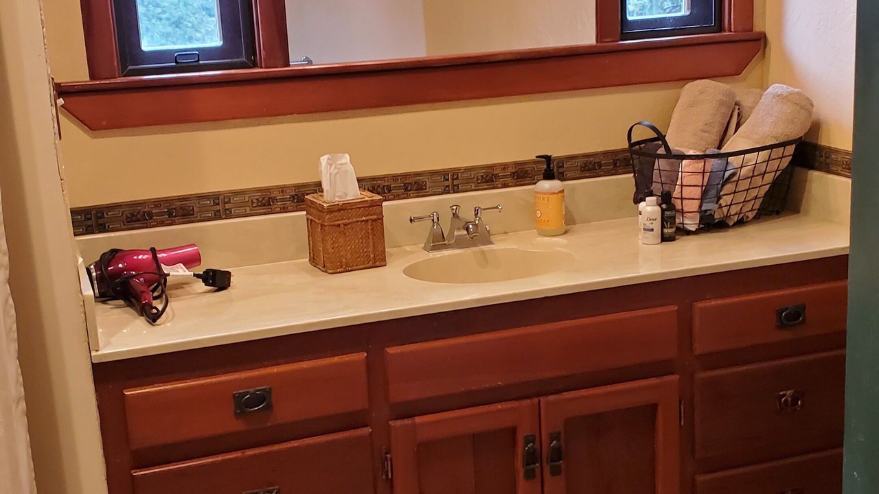Photo of Bathroom in Mi-Wuk Village