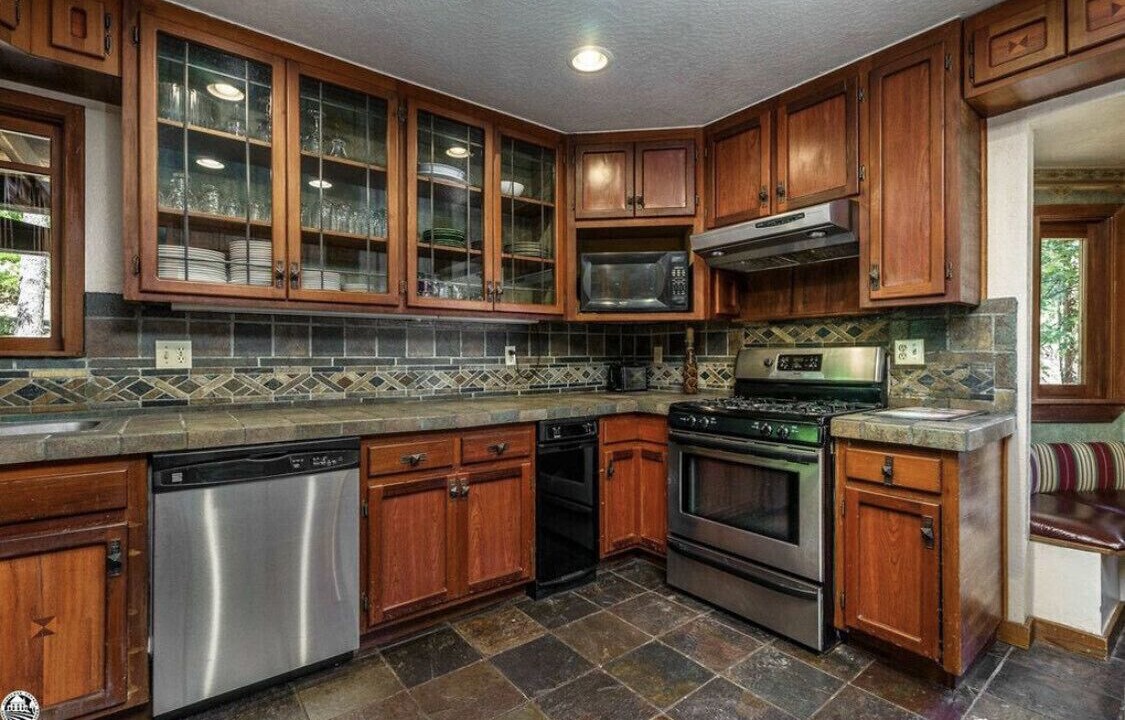 Photo of Kitchen in Mi-Wuk Village