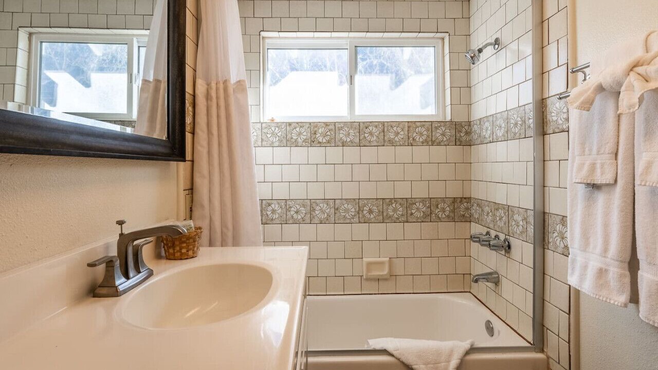 Photo of Bathroom in June Lake