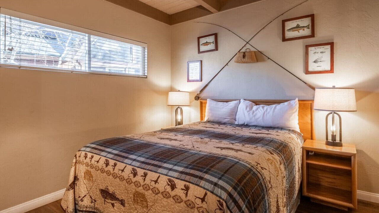 Photo of Bedroom in June Lake