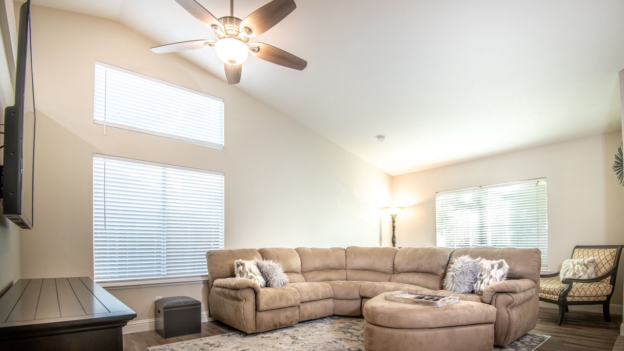 Photo of Livingroom in Raisin