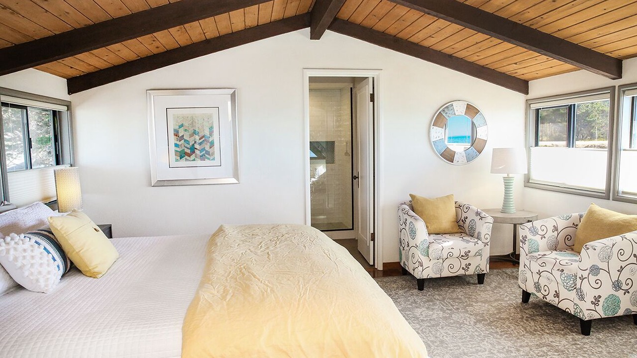Photo of Bedroom in San Simeon