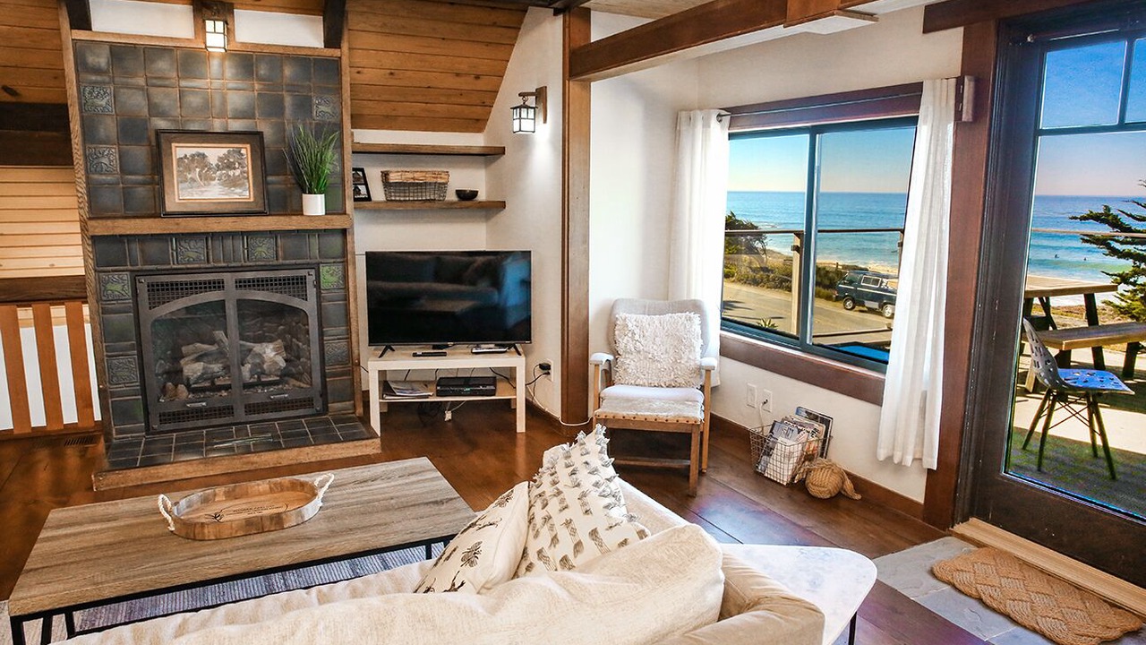 Photo of Bedroom in San Simeon