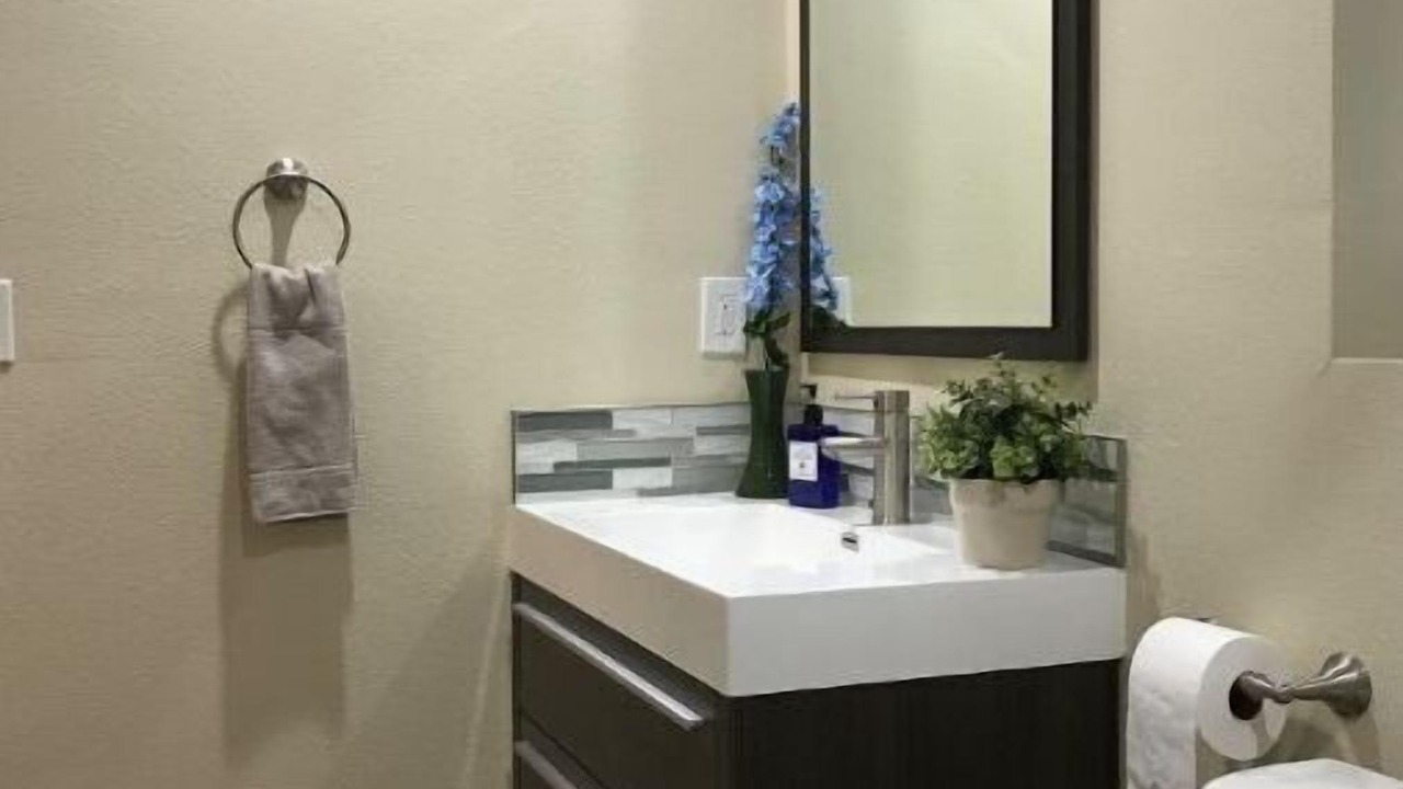 Photo of Bathroom in Burbank