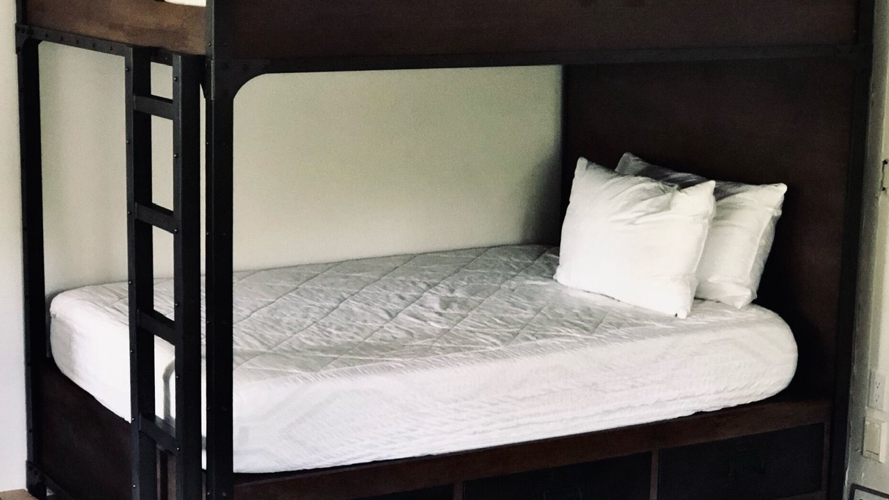 Photo of Bedroom in Coarsegold