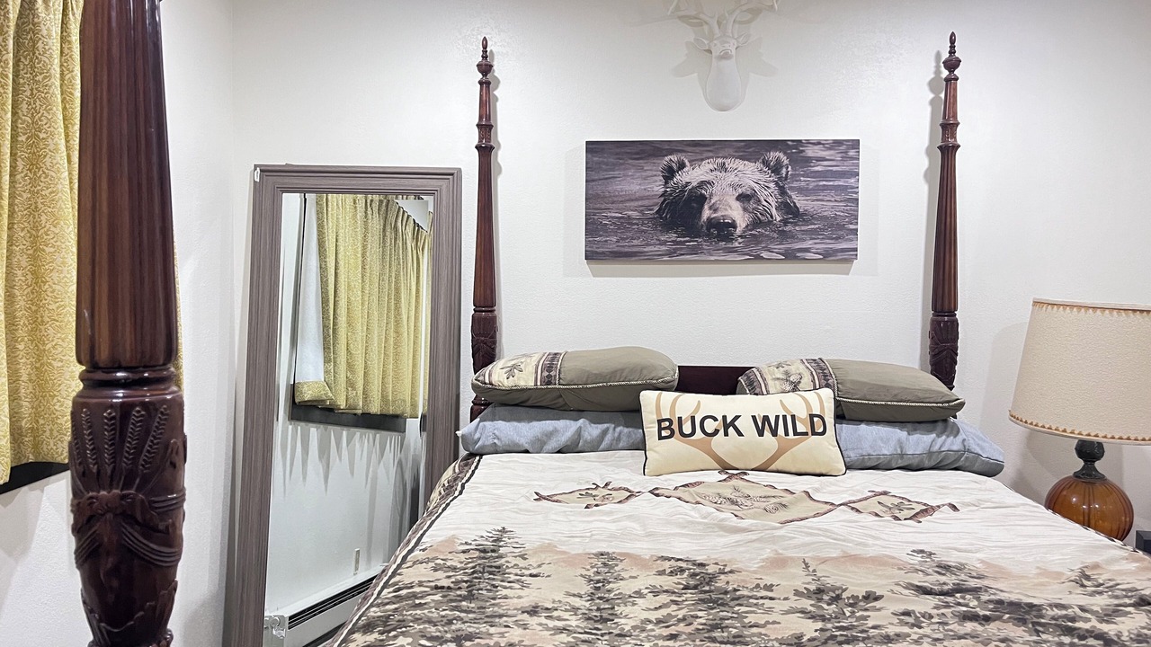 Photo of Bedroom in Fish Camp