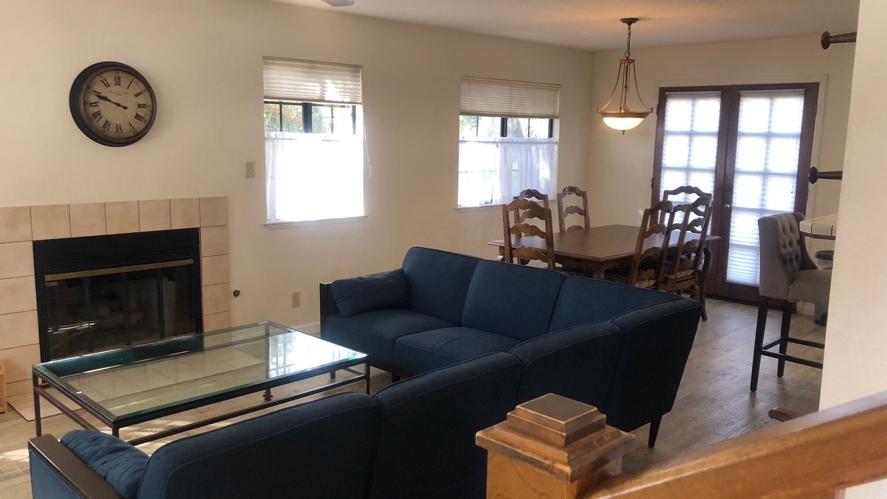 Photo of Livingroom in Lodge Hill