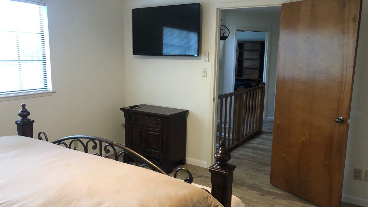 Photo of Bedroom in Lodge Hill
