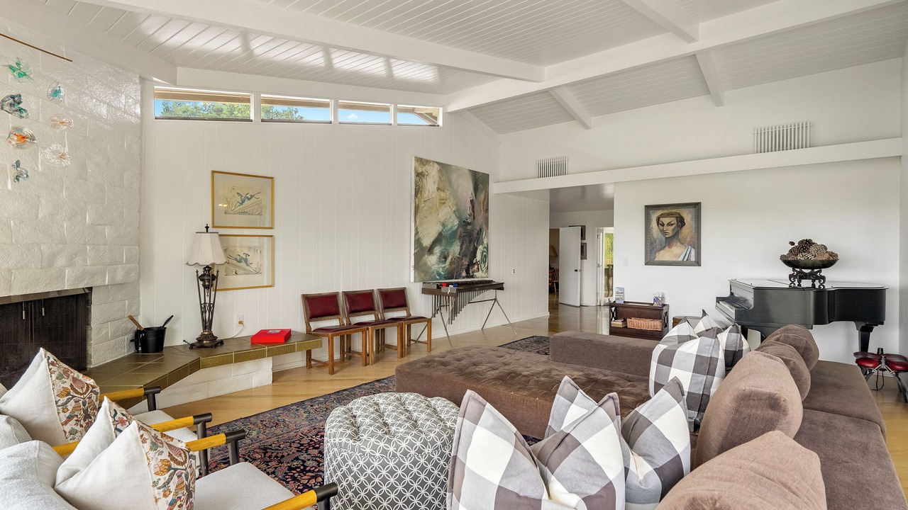 Photo of Livingroom in Paso Robles