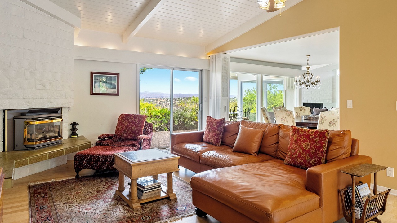 Photo of Livingroom in Paso Robles