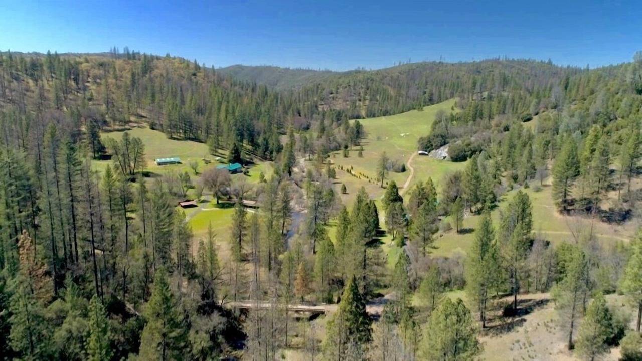 Photo of Outdoor in Coulterville