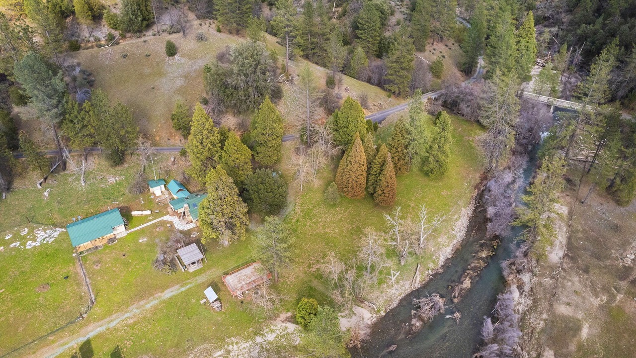 Photo of Outdoor in Coulterville