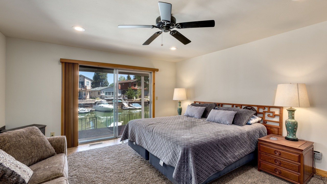Photo of Bedroom in Tahoe Keys