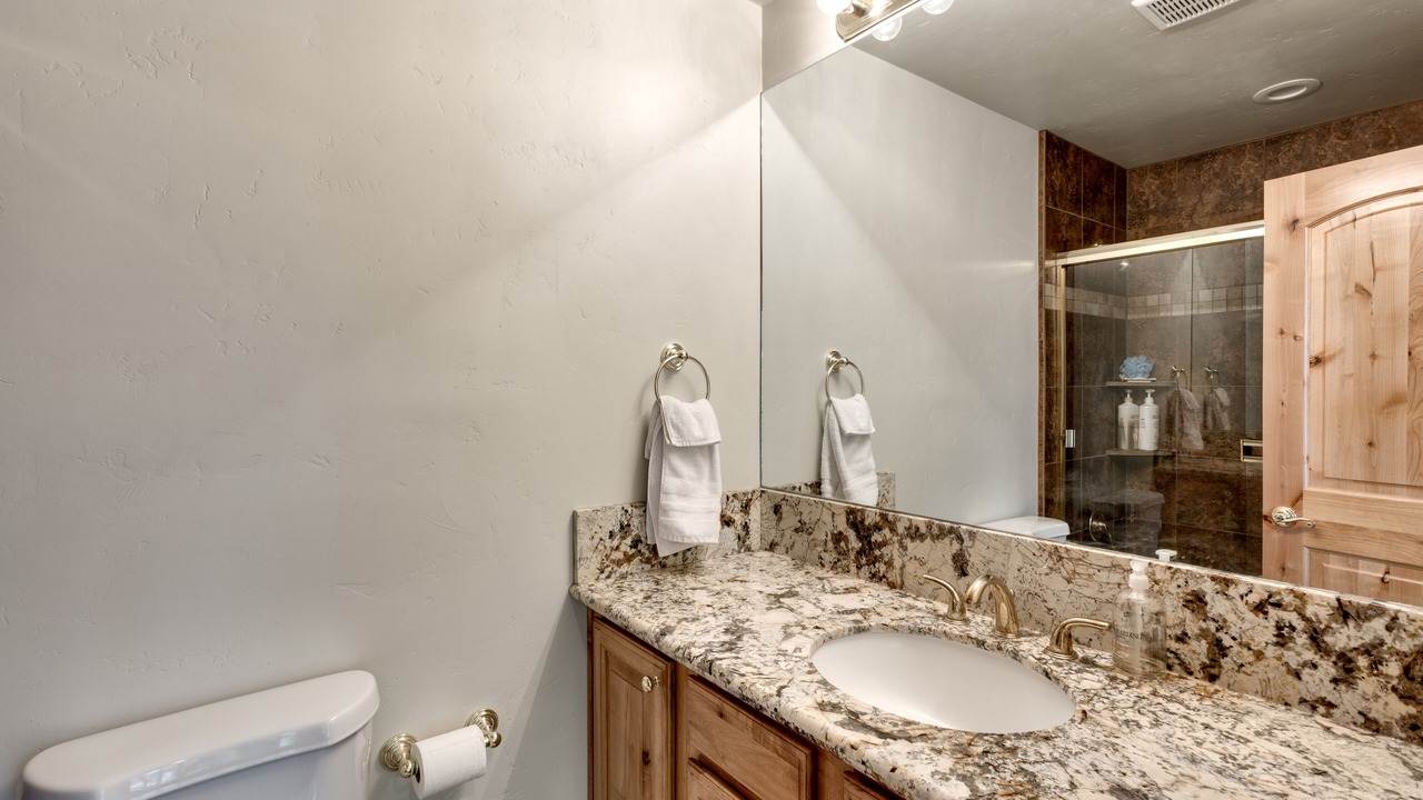 Photo of Bathroom in Tahoe Keys