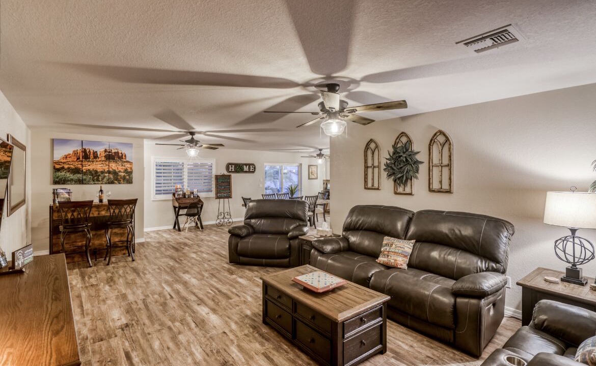 Photo of Livingroom in Lake Havasu City