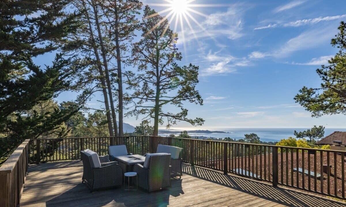 Photo of Patio Balcony in Carmel Woods