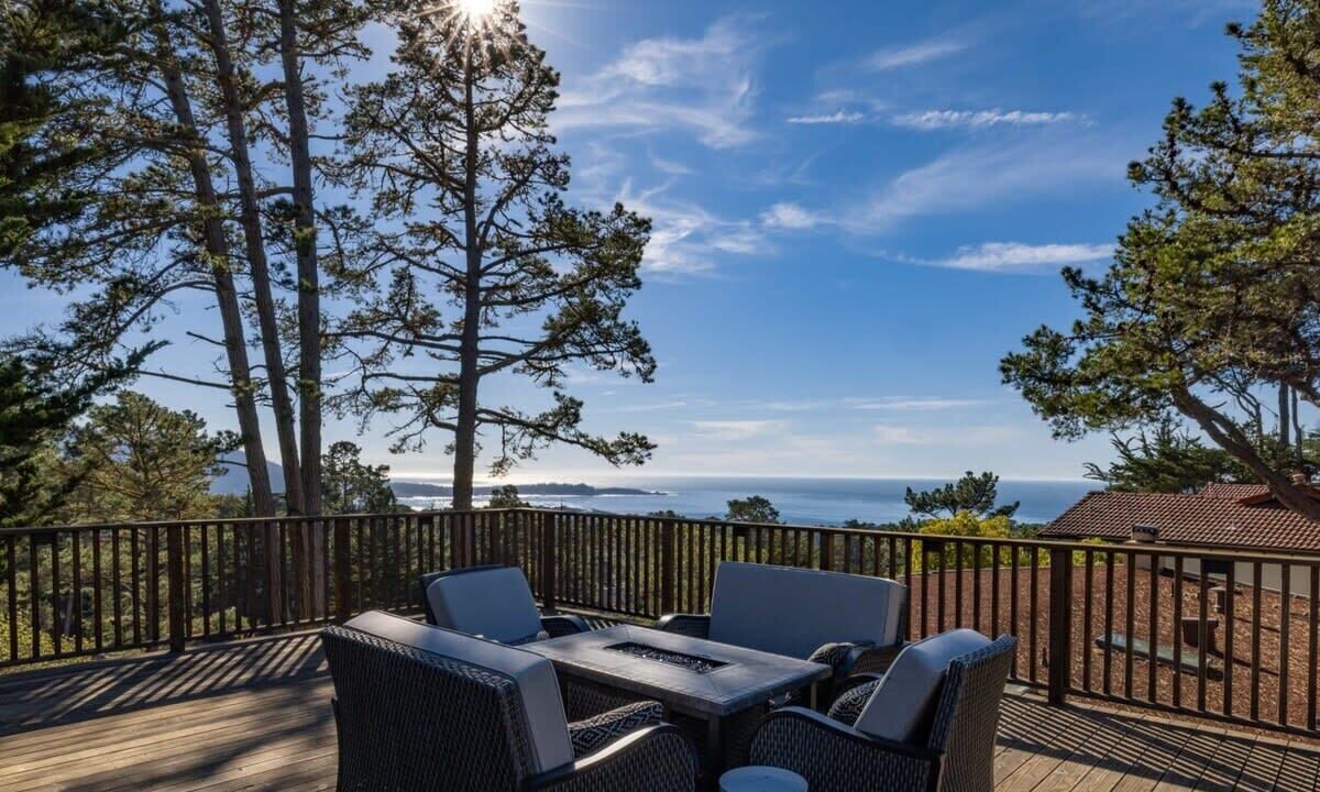 Photo of Patio Balcony in Carmel Woods