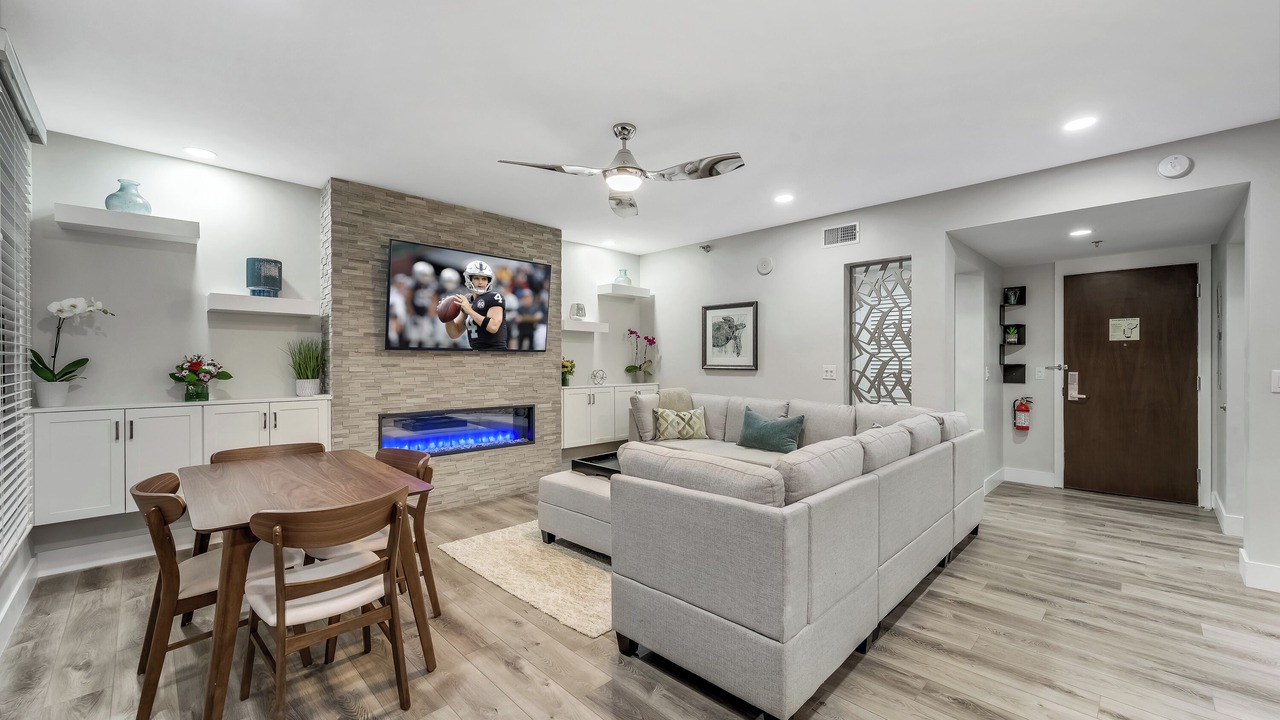 Photo of Livingroom in Lake Las Vegas