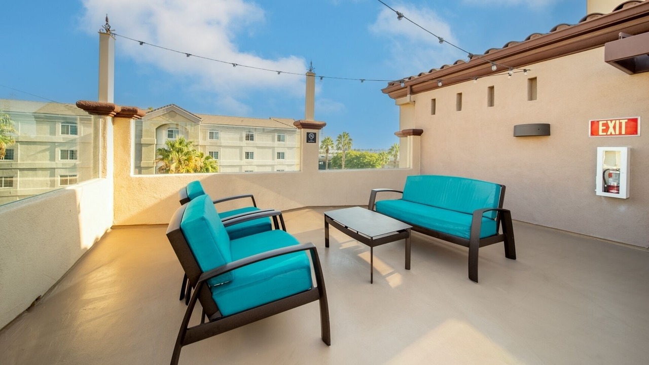 Photo of Patio Balcony in Anaheim Resort