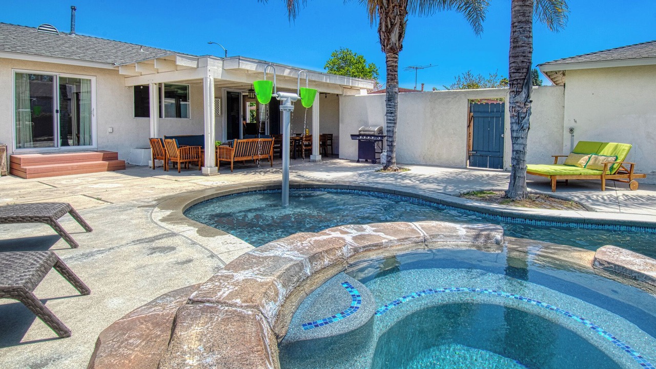 Photo of Outdoor in Hermosa Village