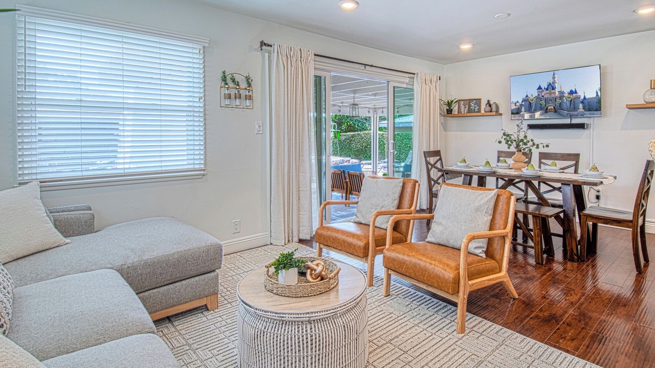 Photo of Livingroom in Hermosa Village