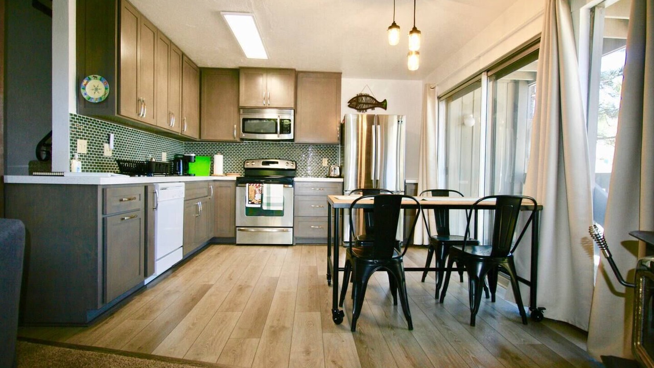 Photo of Kitchen in Mammoth Lakes