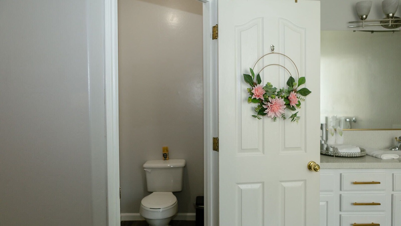 Photo of Bathroom in Greenacres