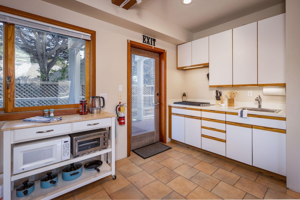 Photo of Kitchen in El Granada