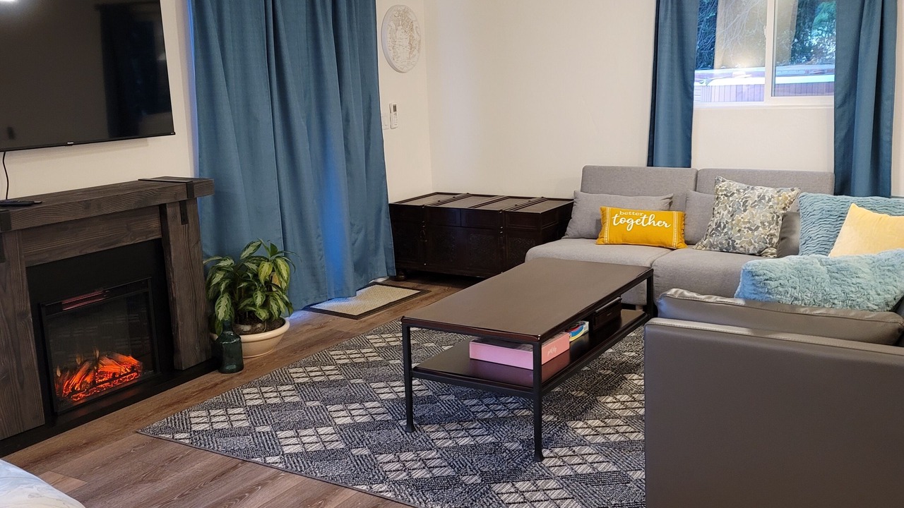 Photo of Livingroom in Oakhurst