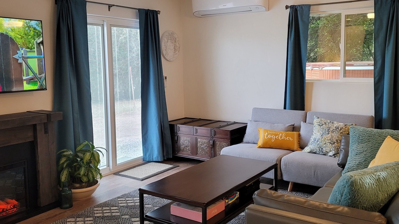 Photo of Livingroom in Oakhurst