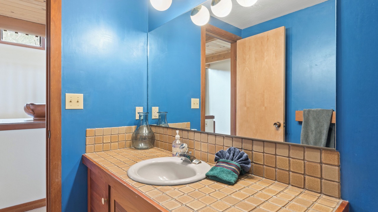 Photo of Bathroom in Alpine Meadows
